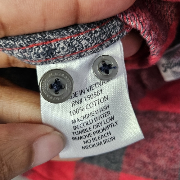 Flag & Anthem Flannel Shirt *No Sze Tag, Please See Photos for Measurements* - Picture 3 of 11